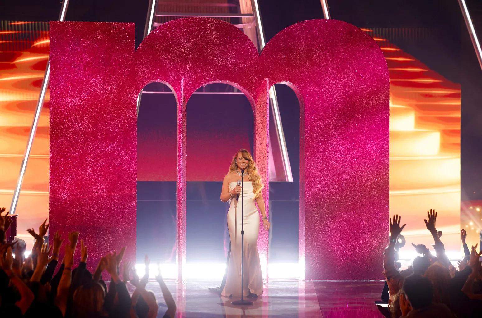 Assista performances da 50ª edição dos American Music Awards