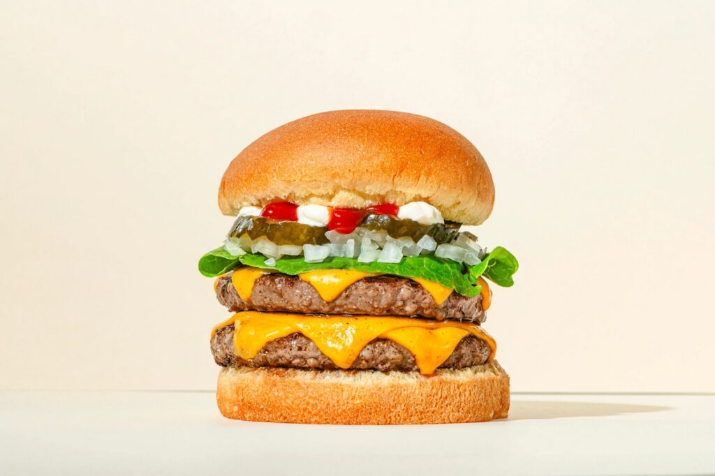 Hellmans e TT Burger (Foto: Reprodução)