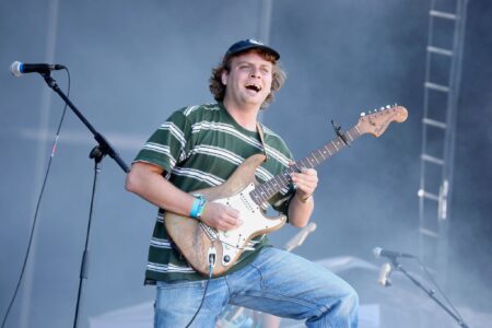 Mac DeMarco estende turnê pelo Brasil