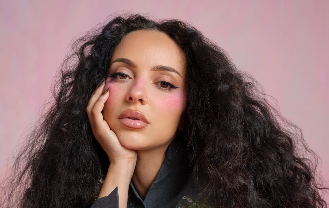 ENTREVISTA: JADE reflete sobre trajetória no Little Mix, vida