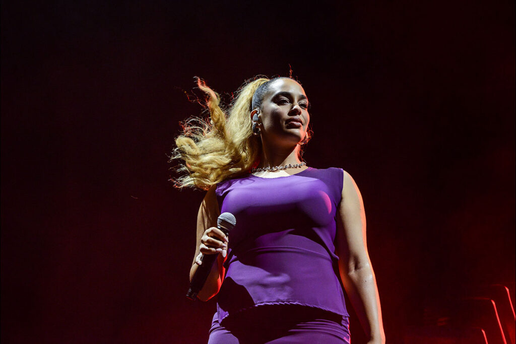 Jorja Smith (Foto: Reprodução)