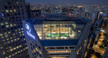 Hilton São Paulo Morumbi oferece até 30% de desconto e benefícios para quem vai curtir shows na capital