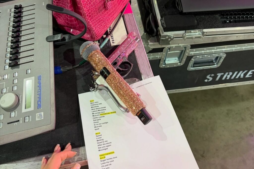 Kali Uchis (Foto: Reprodução/Instagram)