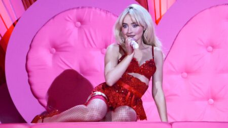 Efeito Sabrina Carpenter: Ingressos para sexta-feira do Lollapalooza 2026 estão esgotados