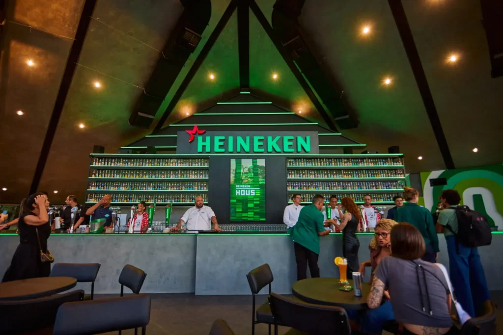 Heineken House abre no Parque Villa-Lobos com coworking gratuito, gastronomia e projeto social
