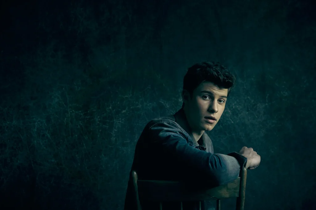 Shawn Mendes celebra 10 anos de “Illuminate” com edição especial do álbum; relembre era