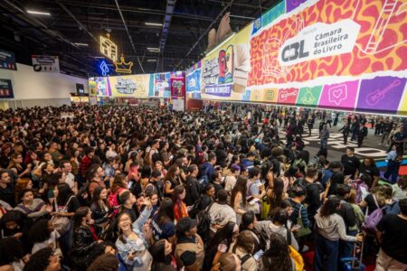 Saiba quais foram os livros mais vendidos na Bienal do Livro de São Paulo