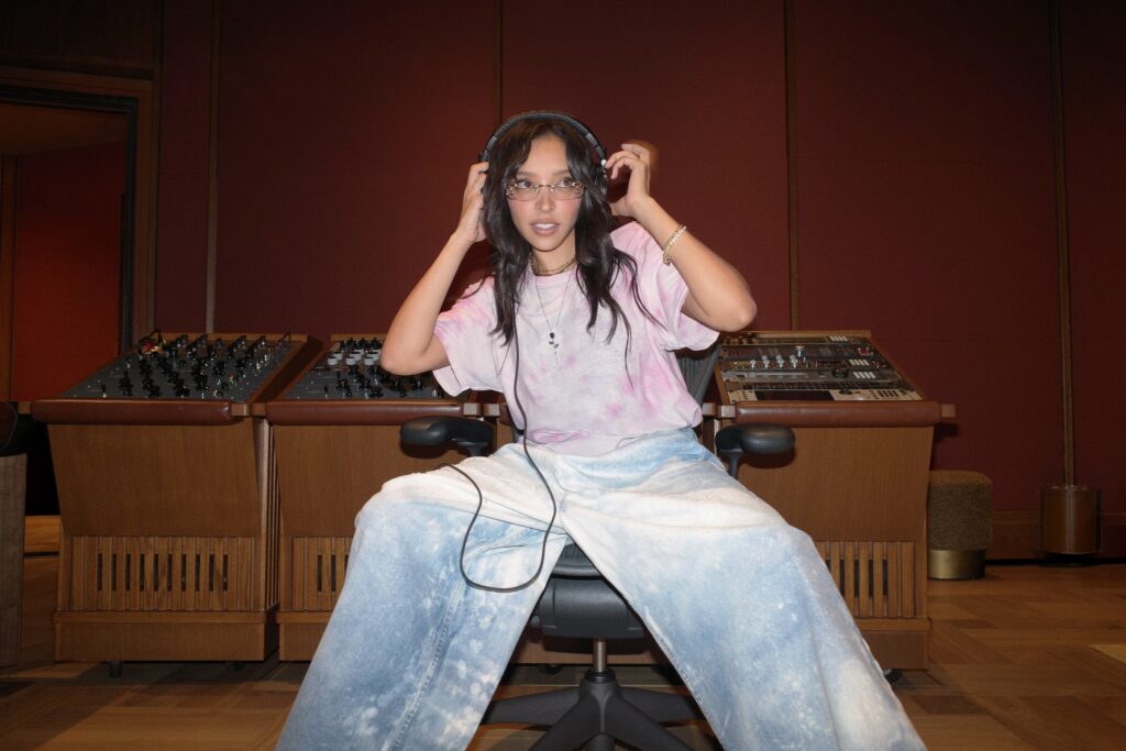Tinashe (Foto: X)